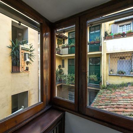 Lo Chalet Di Trastevere Рим Екстер'єр фото