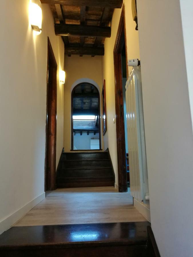 Lo Chalet Di Trastevere Рим Екстер'єр фото