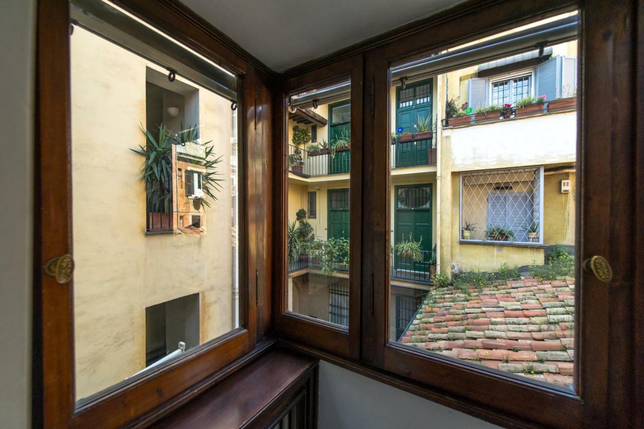 Lo Chalet Di Trastevere Рим Екстер'єр фото